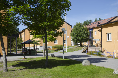 Tullinge Gymnasium på Alfred Nobels allé